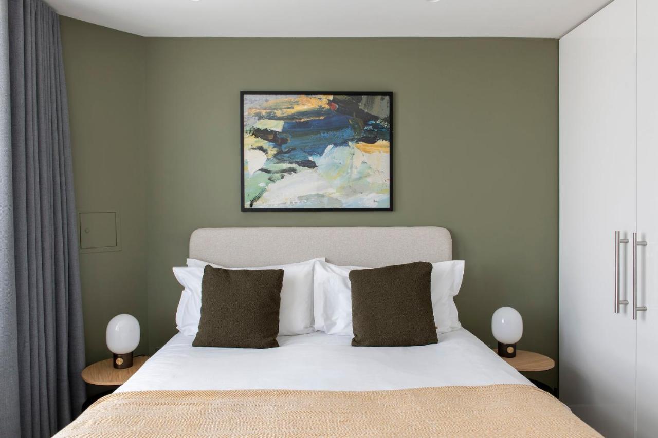 Cove St Martin'S Appartement Londen Buitenkant foto