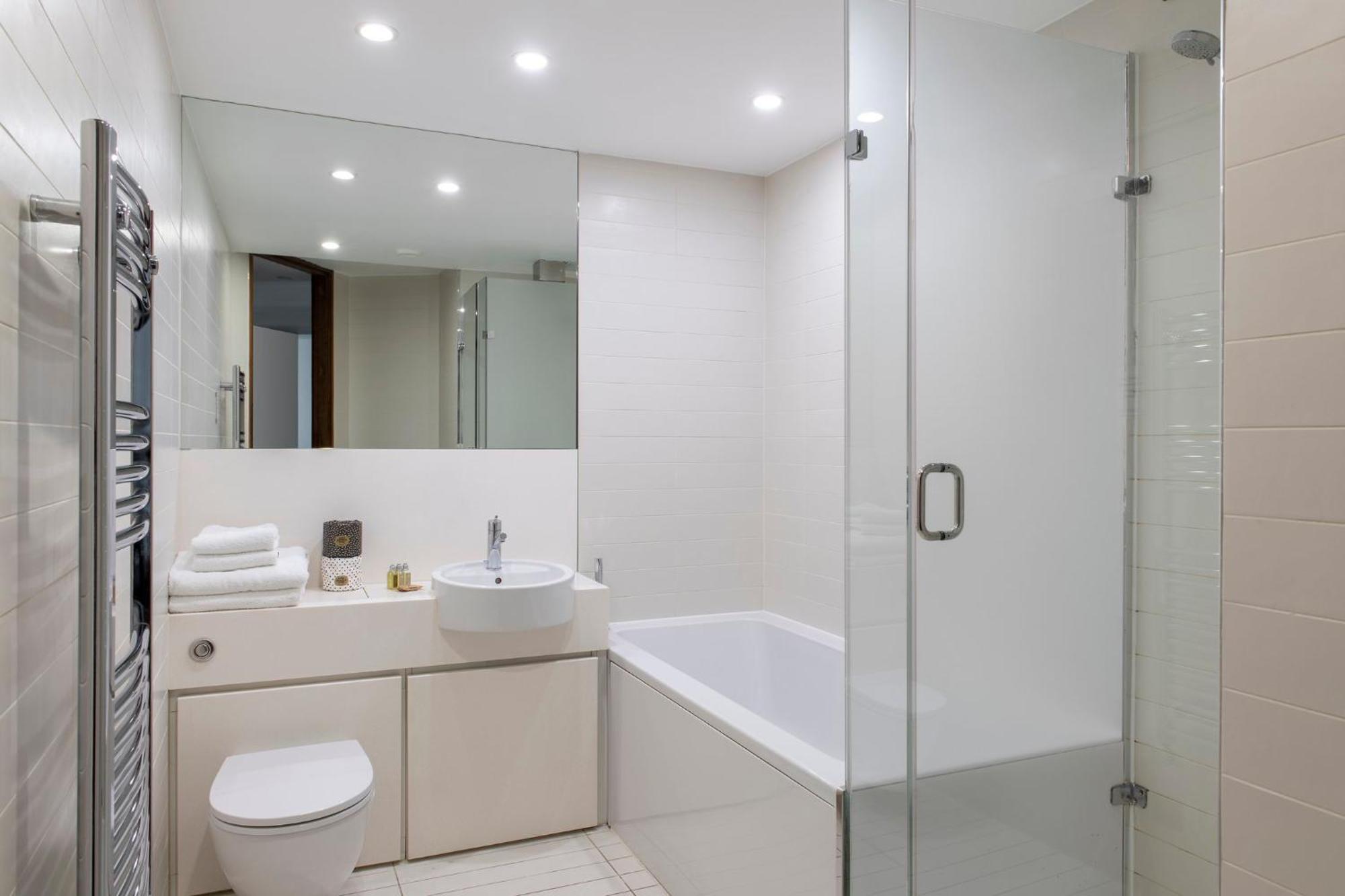 Cove St Martin'S Appartement Londen Buitenkant foto