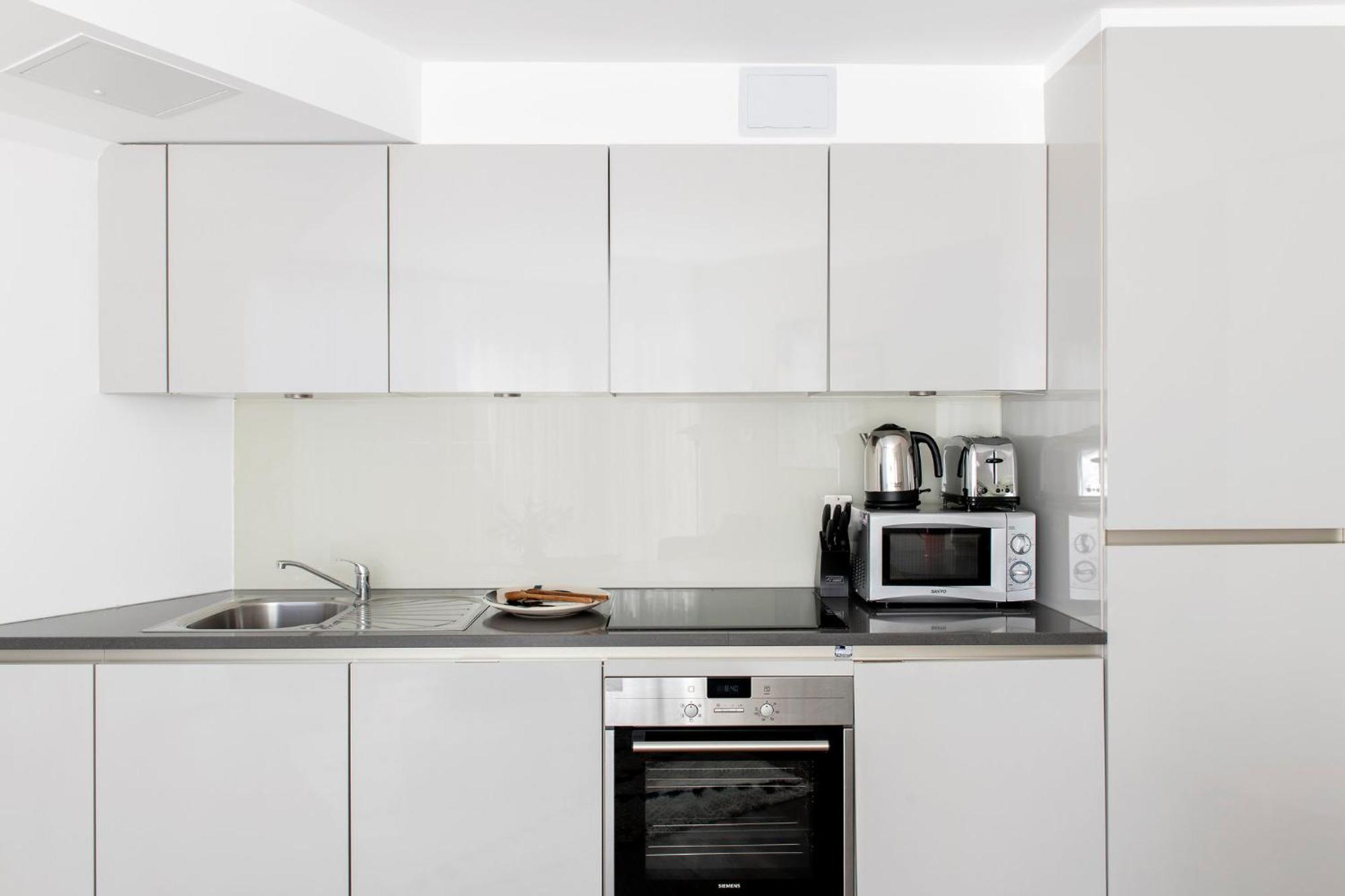 Cove St Martin'S Appartement Londen Buitenkant foto
