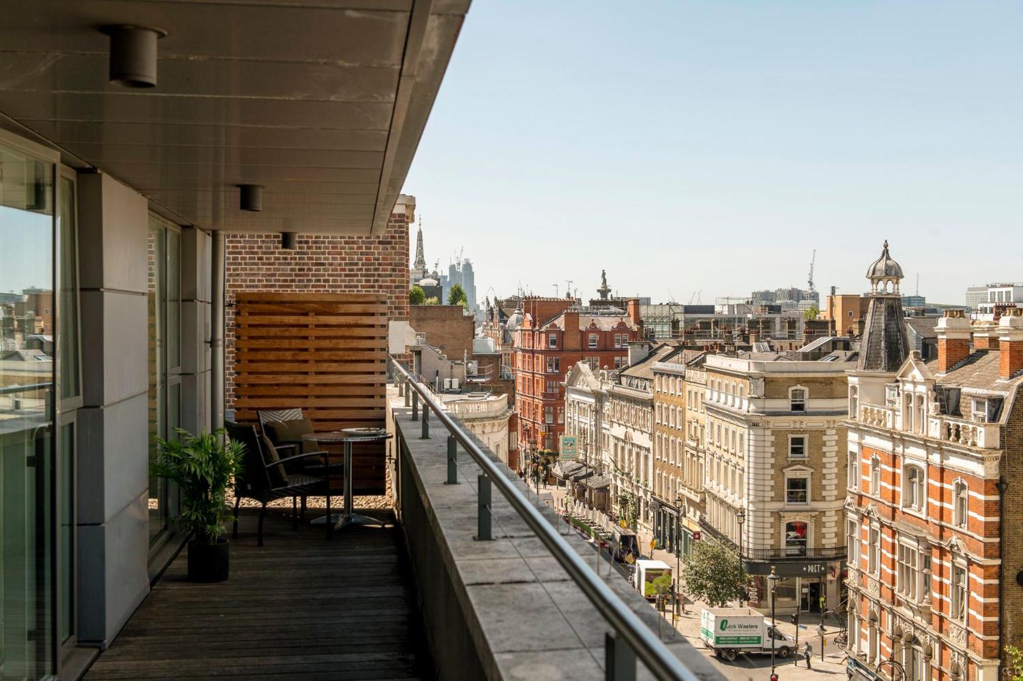 Cove St Martin'S Appartement Londen Buitenkant foto