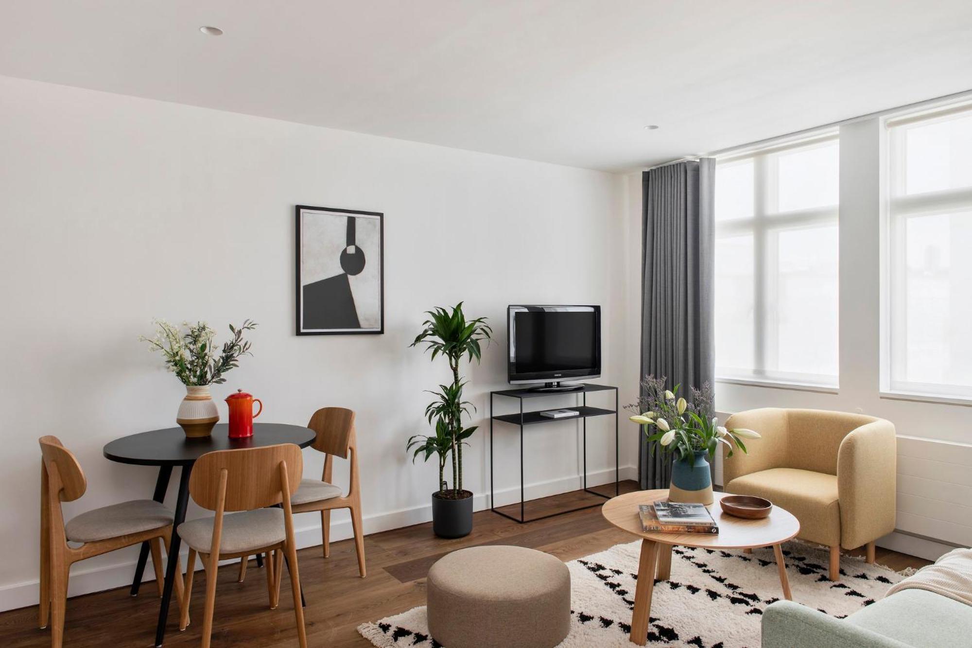 Cove St Martin'S Appartement Londen Buitenkant foto